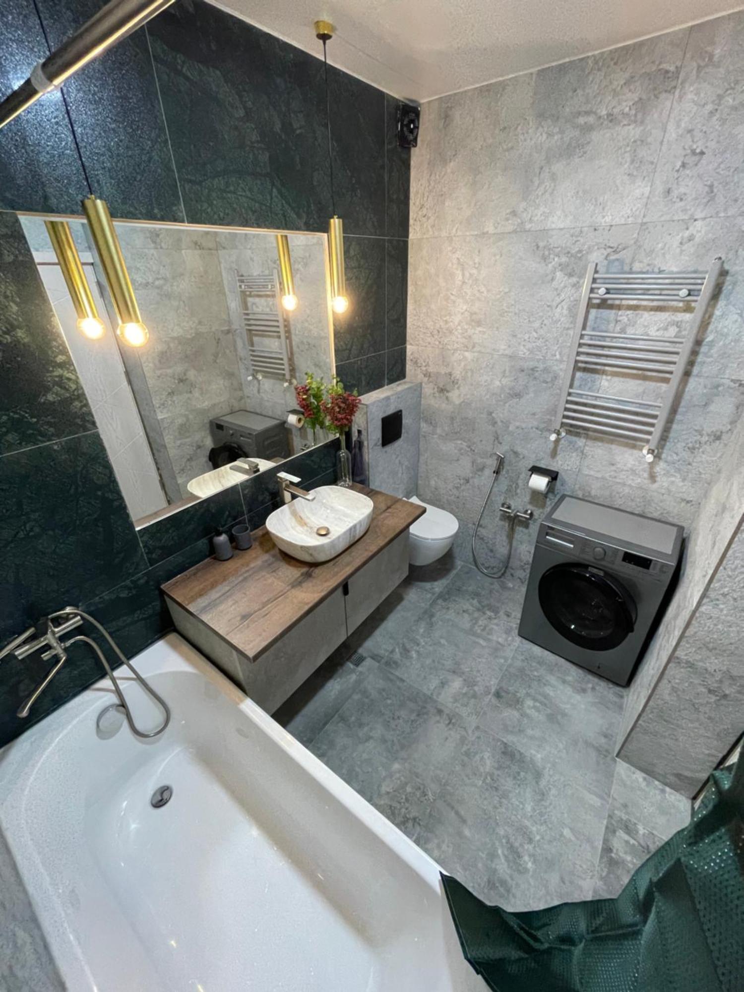 Green House Batumiアパートメント エクステリア 写真